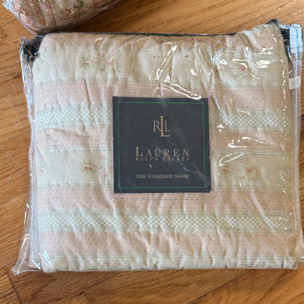New Lauren Ralph Lauren one stranded sham